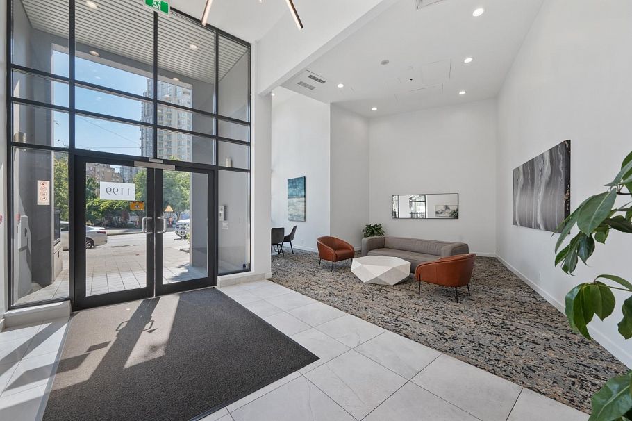 808 1199 Seymour Street Vancouver, BC - 3