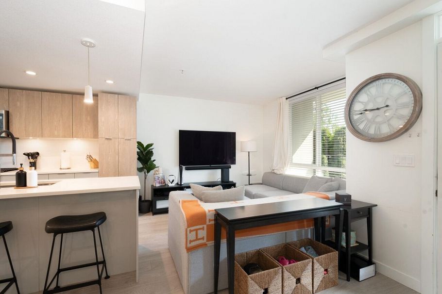 TH13 108 E 8th Street North Vancouver, BC - 9