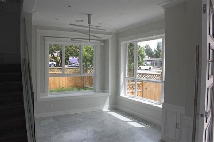 3699 Napier Street Vancouver, BC - 6