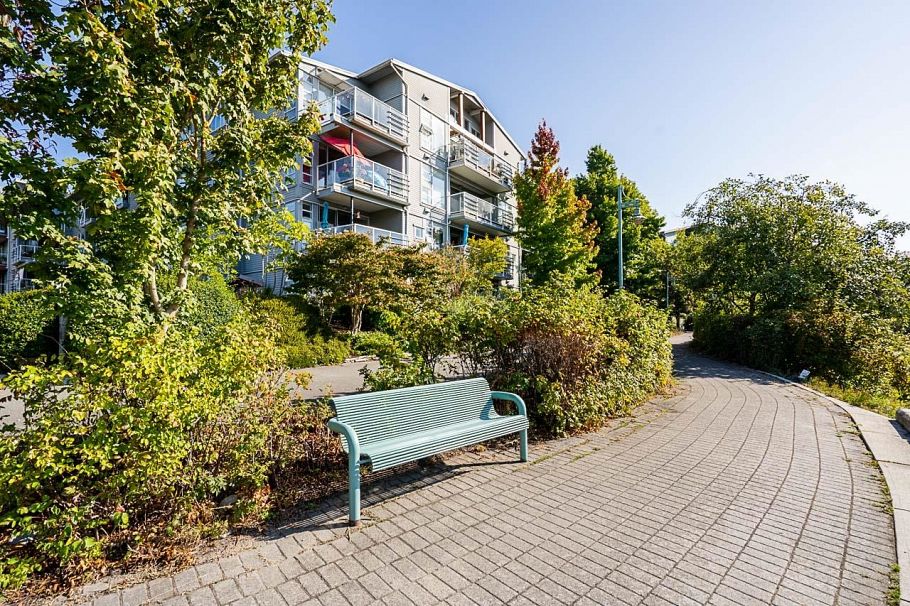 310 1880 E Kent South Avenue Vancouver, BC - 2