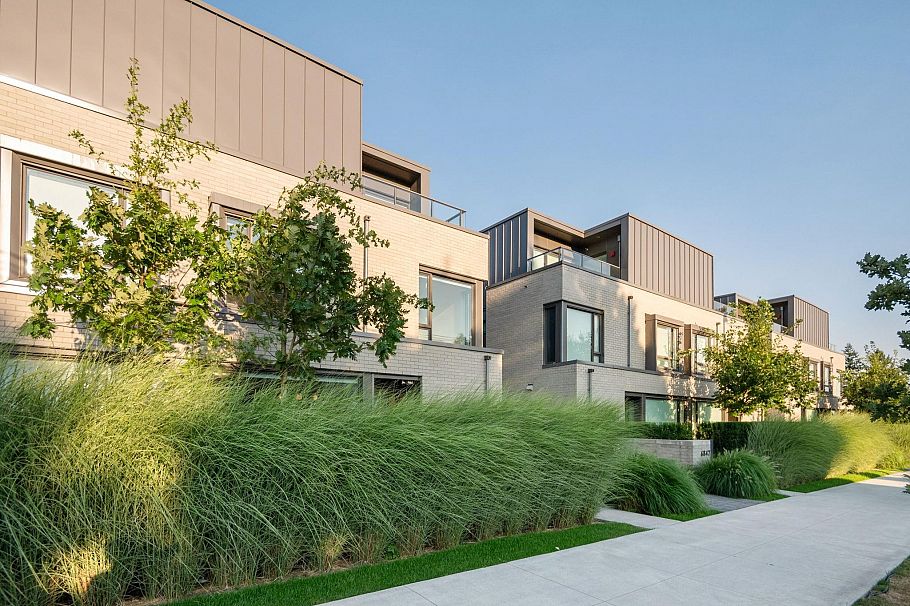 6840 Oak Street Vancouver, BC - 5