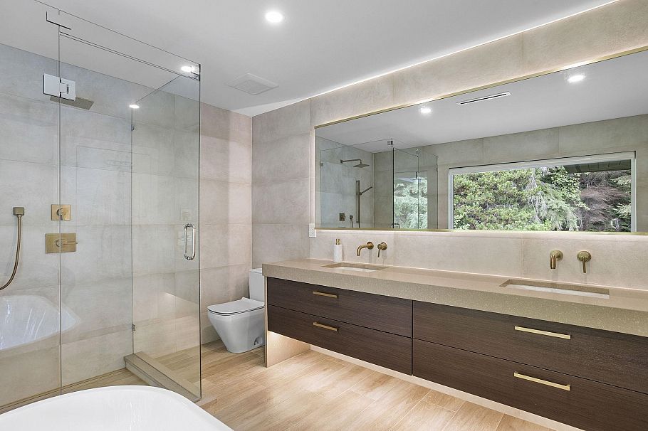 5197 Sonora Drive North Vancouver, BC - 20