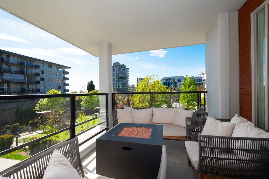 TH13 108 E 8th Street North Vancouver, BC - 24