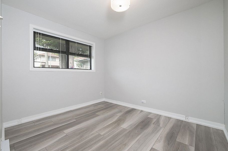 8271 Laurel Street Vancouver, BC - 17