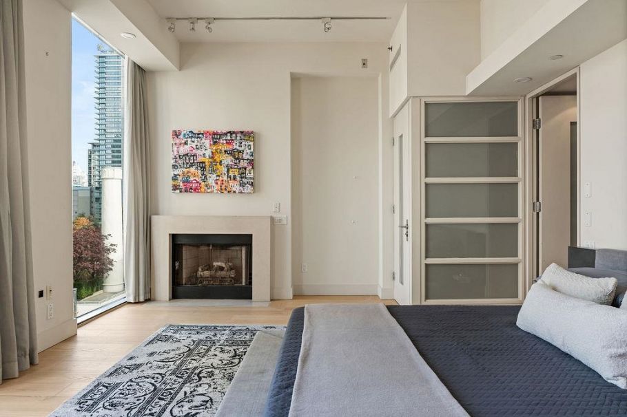 PH 1245 Homer Street Vancouver, BC - 21