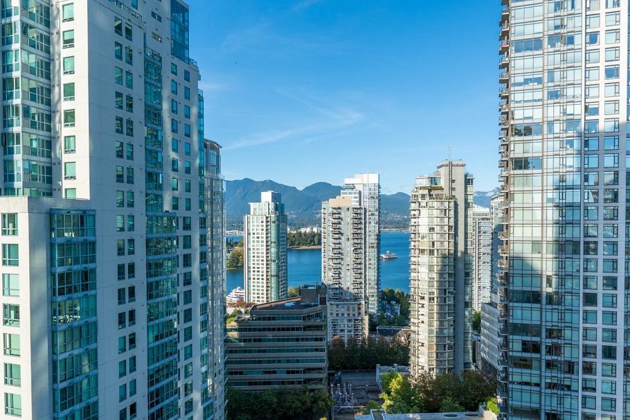 2001 1239 W Georgia Street Vancouver, BC - 15