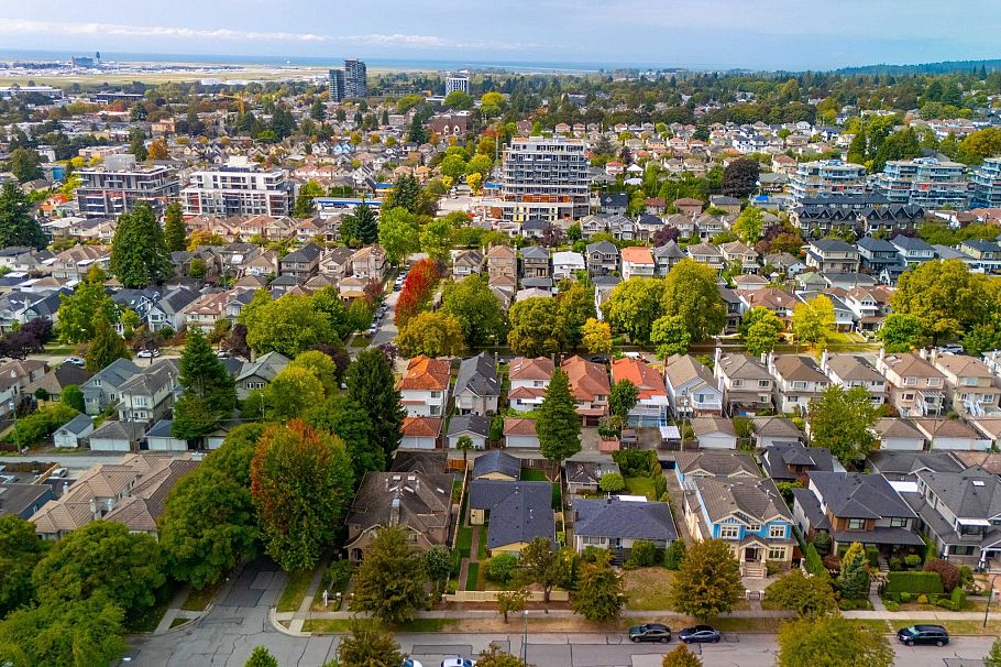 8271 Laurel Street Vancouver, BC - 26