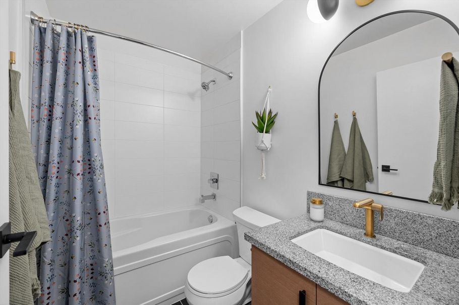 310 3294 Mt Seymour Parkway North Vancouver, BC - 18