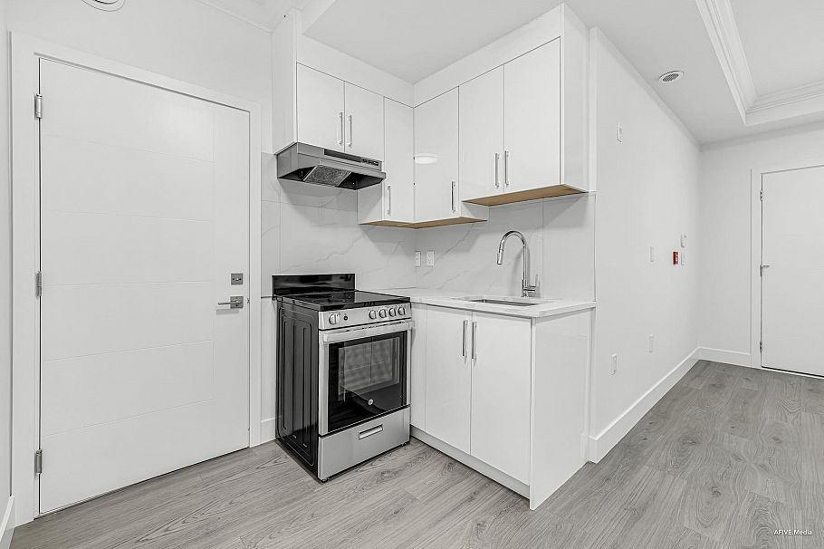 102 2122 E 32nd Avenue Vancouver, BC - 19