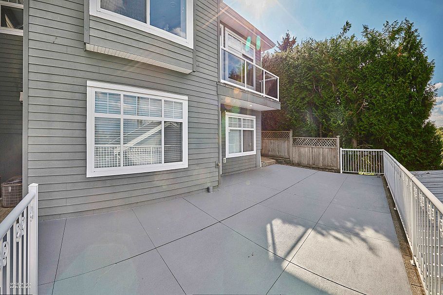 3937 Elmwood Street Burnaby, BC - 31