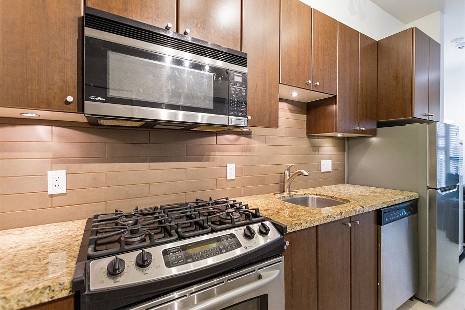 25 1863 Wesbrook Mall Vancouver, BC - 7