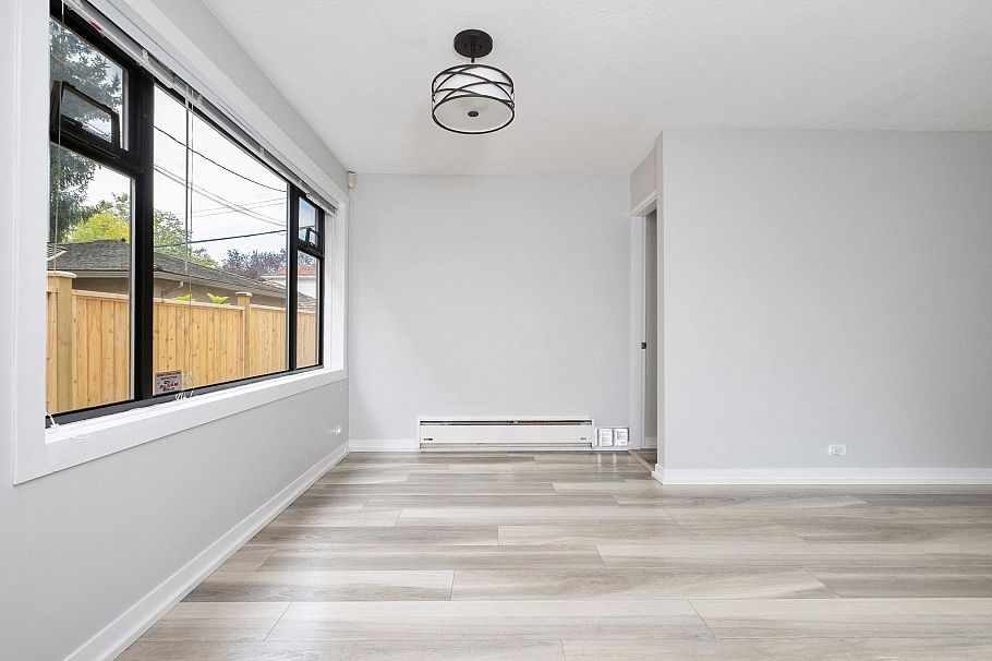 8271 Laurel Street Vancouver, BC - 11