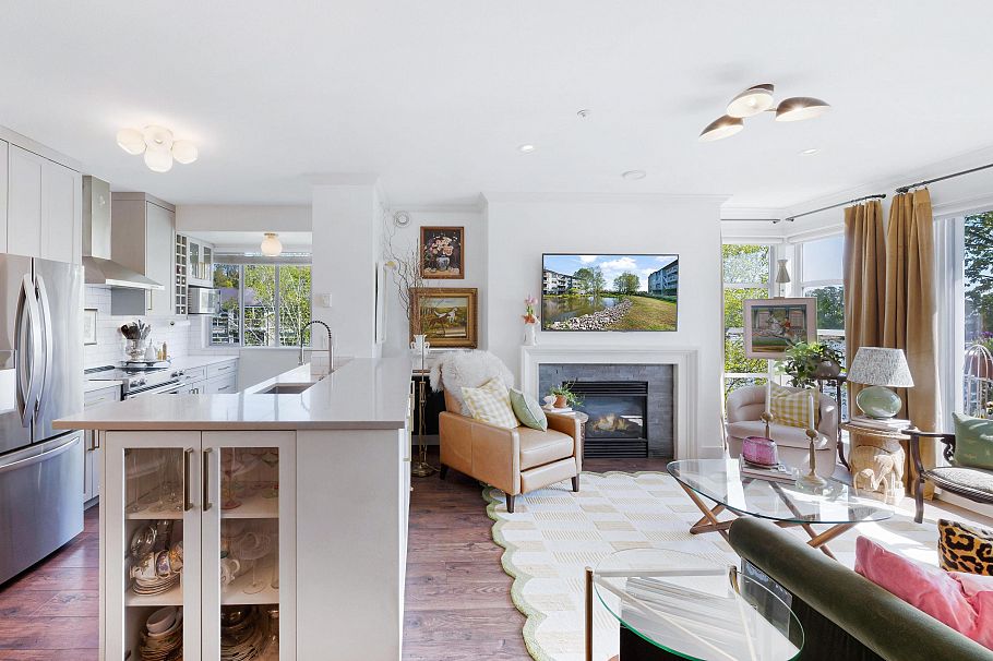 411 2020 E Kent Avenue South Vancouver, BC - 2