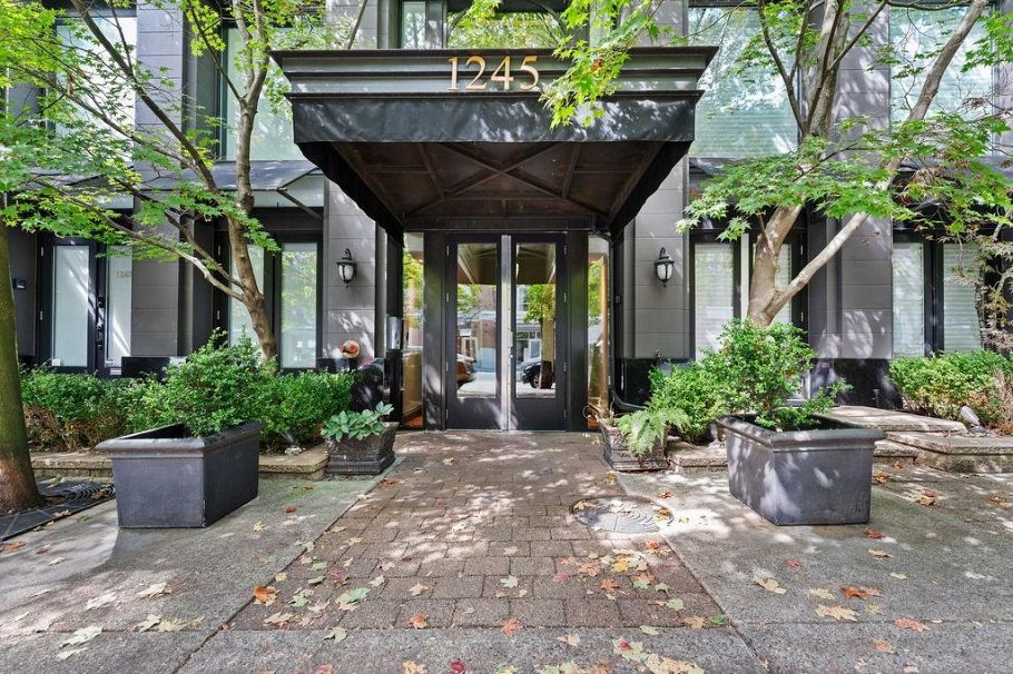 PH 1245 Homer Street Vancouver, BC - 30