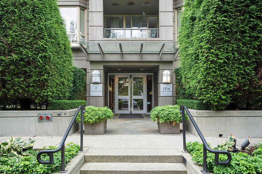 905 1316 W 11th Avenue Vancouver, BC - 28