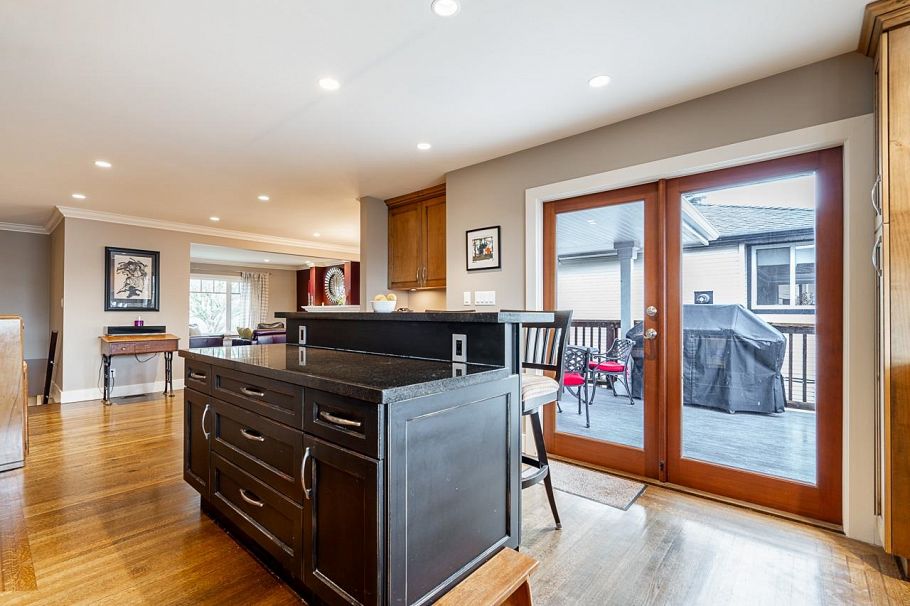 613 E 7th Street North Vancouver, BC - 14