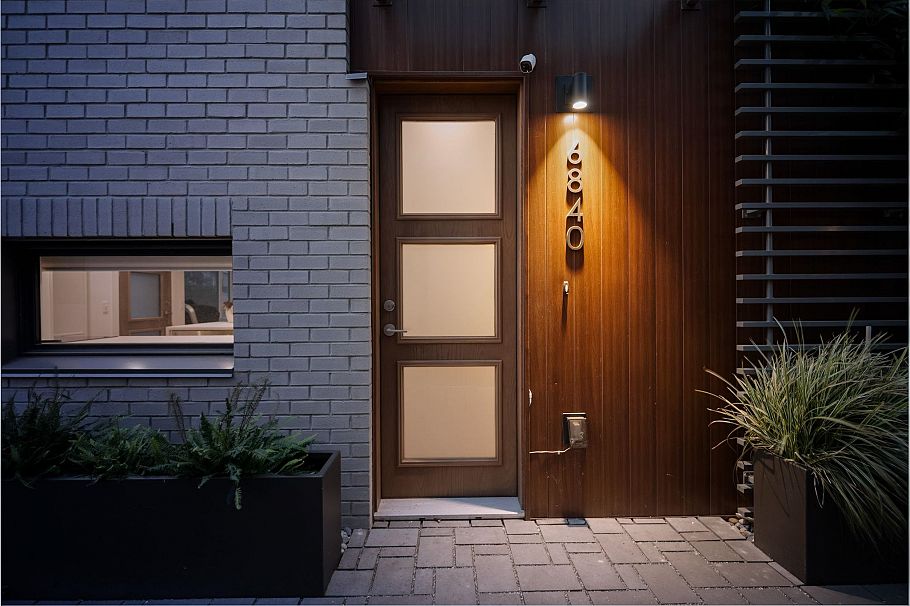 6840 Oak Street Vancouver, BC - 8