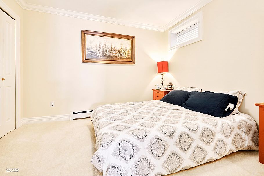 3937 Elmwood Street Burnaby, BC - 24