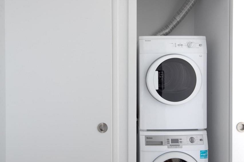 PH8 955 E Hastings Street Vancouver, BC - 9