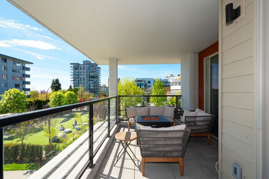 TH13 108 E 8th Street North Vancouver, BC - 23