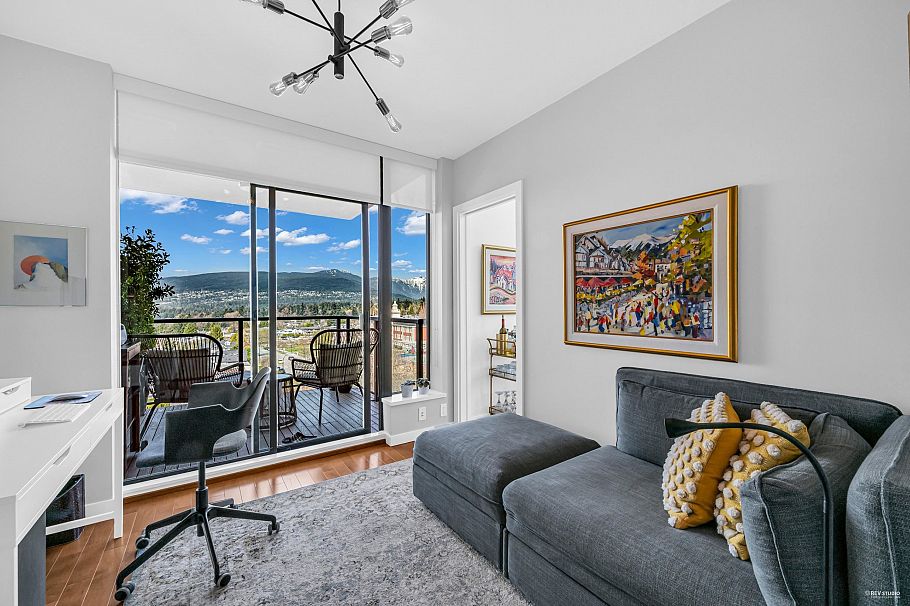 PH8 683 W Victoria Park North Vancouver, BC - 17