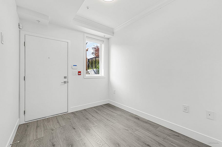 102 2122 E 32nd Avenue Vancouver, BC - 17