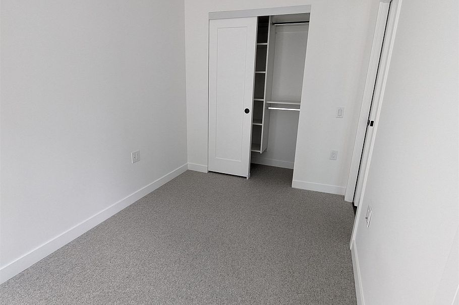 106 6859 Cambie Street Vancouver, BC - 6