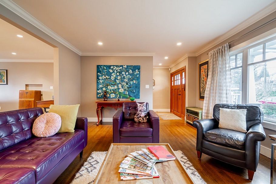 613 E 7th Street North Vancouver, BC - 8