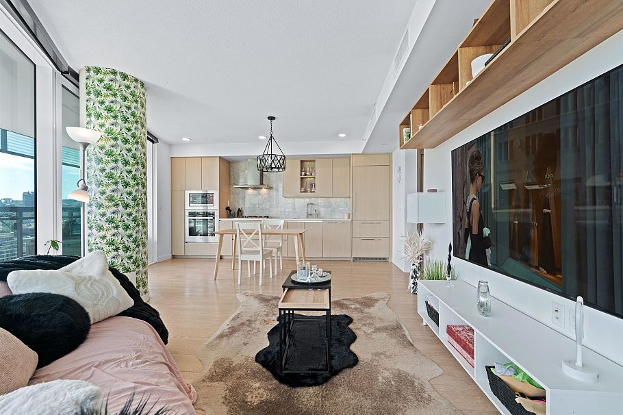 1284 87 Nelson Street Vancouver, BC - 8