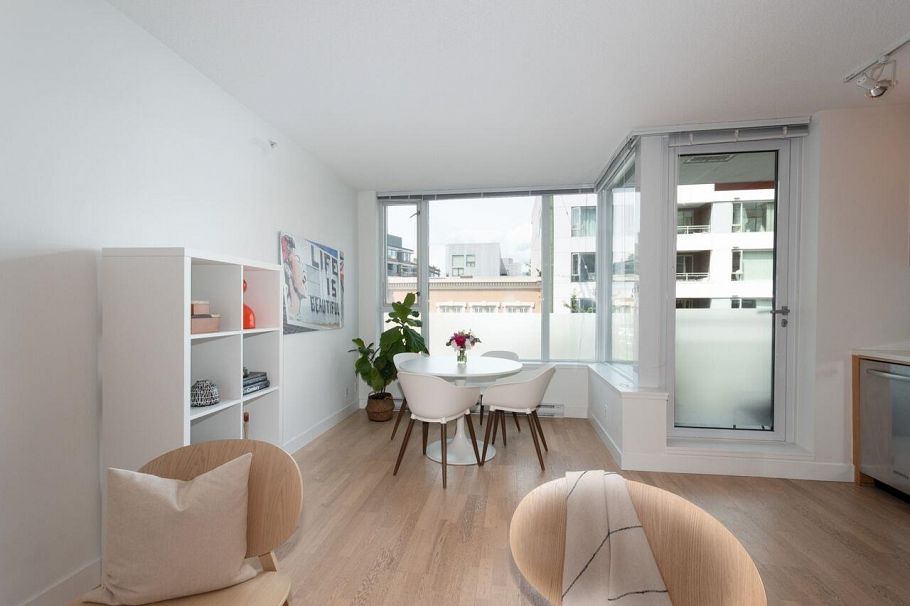 354 250 E 6 Avenue Vancouver, BC - 18