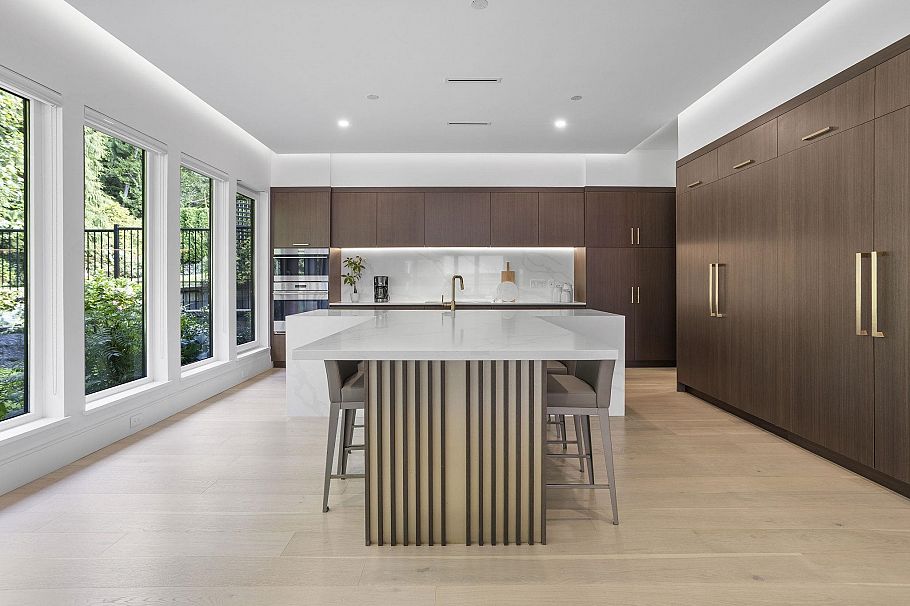 5197 Sonora Drive North Vancouver, BC - 11