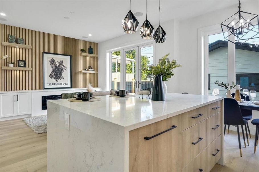 2 3216 Venables Street Vancouver, BC - 6