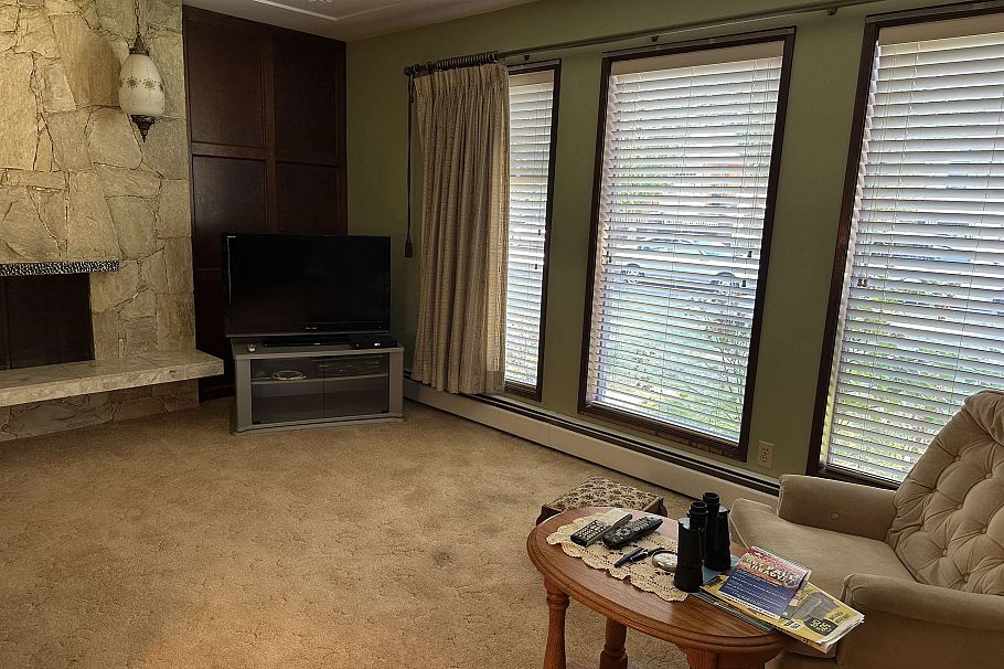 2376 Fraserview Drive Vancouver, BC - 2