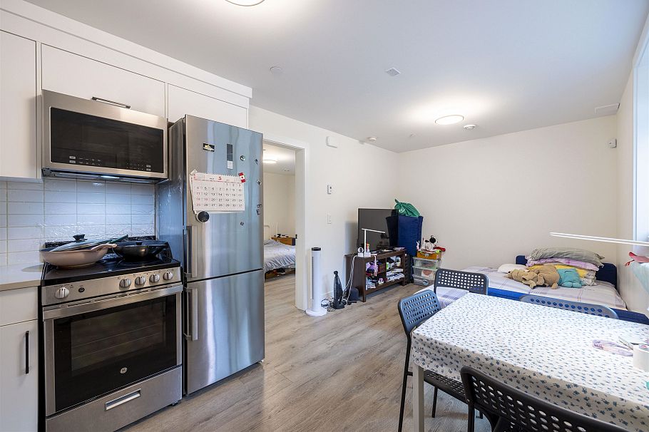 4541 Hoy Street Vancouver, BC - 6