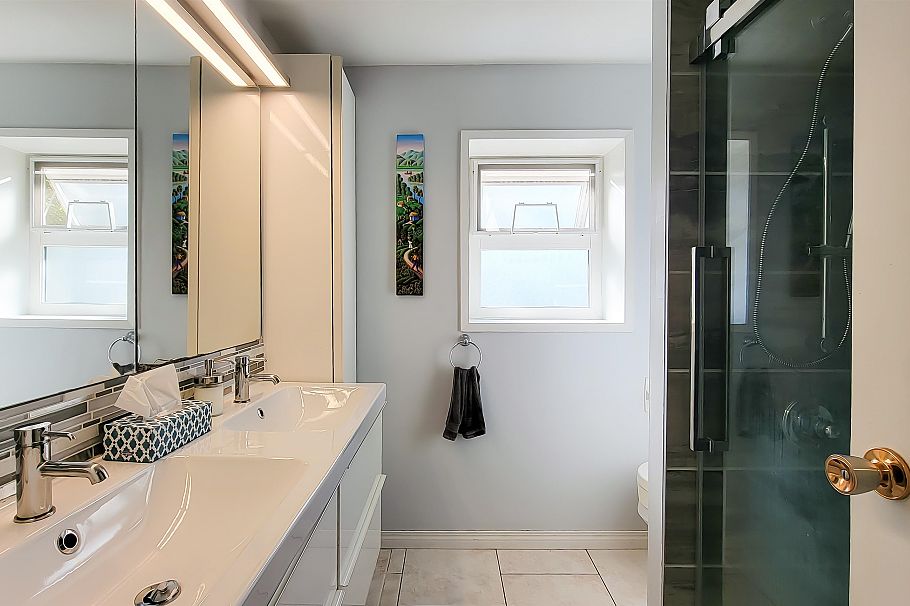 3304 Venables Street Vancouver, BC - 33