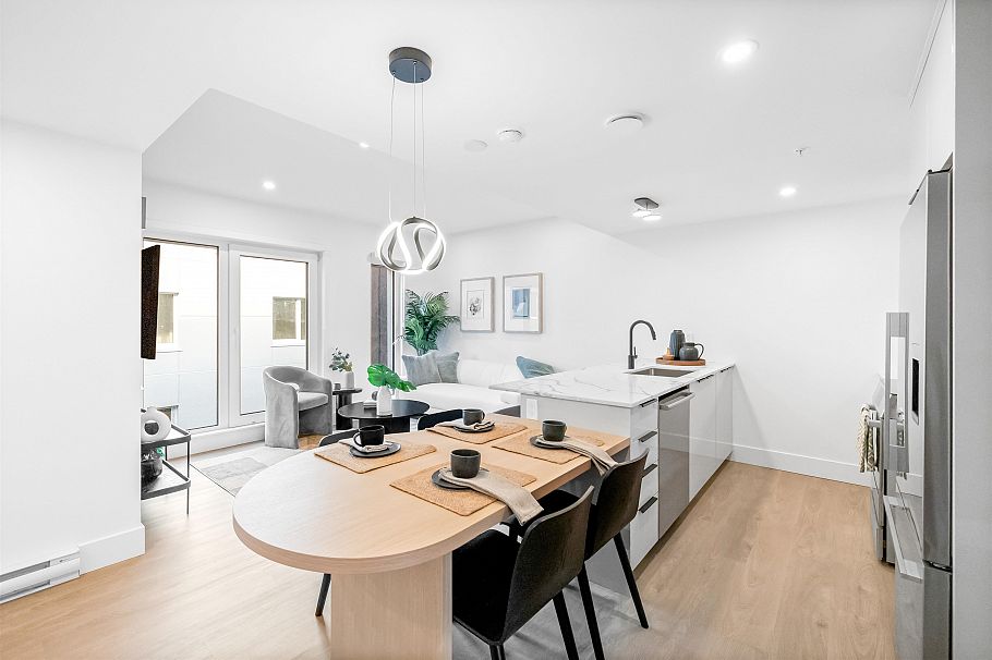 2071 E 1st Avenue Vancouver, BC - 7