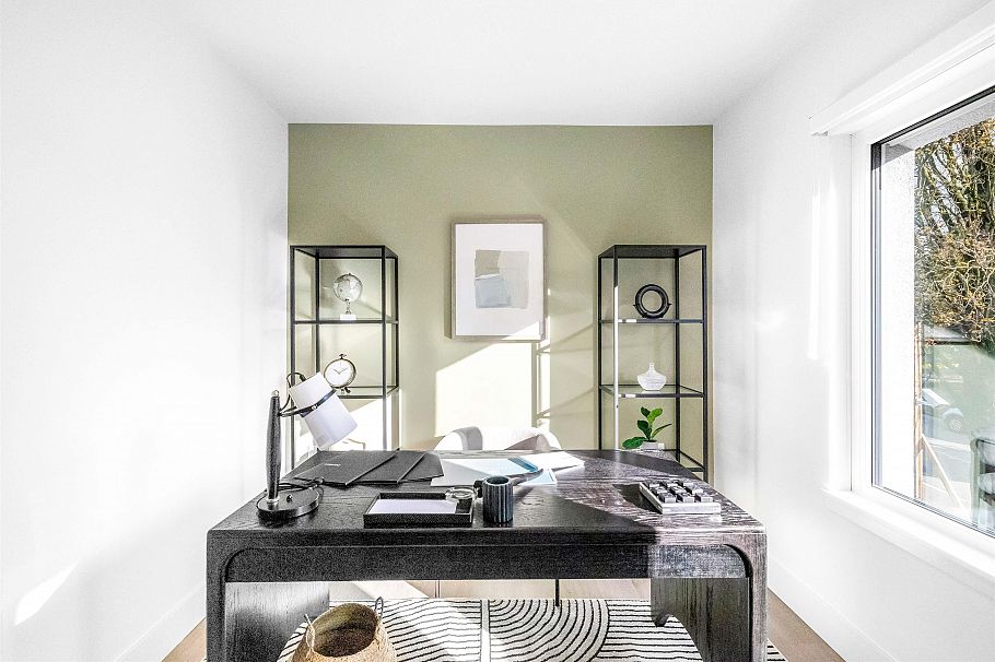 2071 E 1st Avenue Vancouver, BC - 24