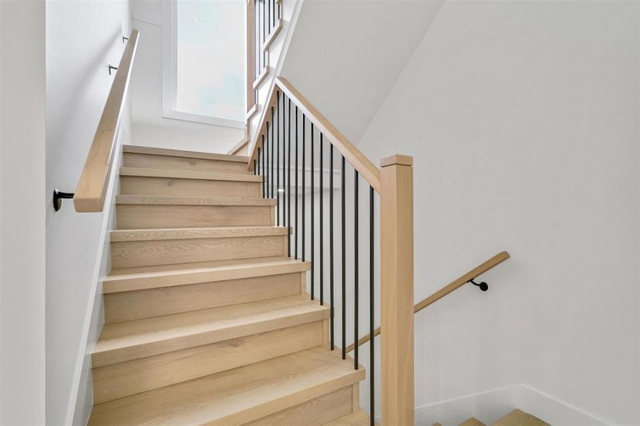 2 3216 Venables Street Vancouver, BC - 10