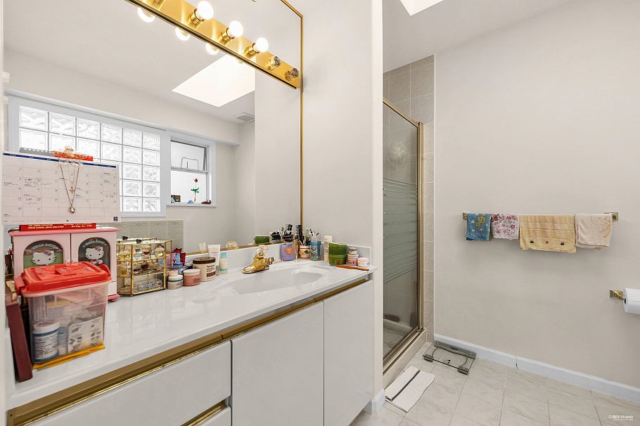 6388 Laburnum Street Vancouver, BC - 25