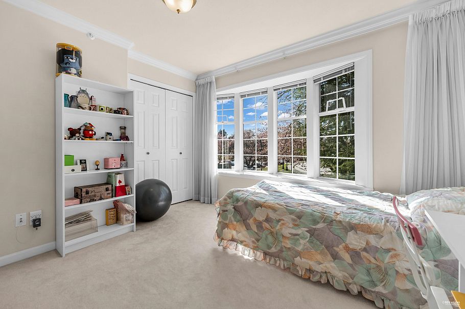 6388 Laburnum Street Vancouver, BC - 29