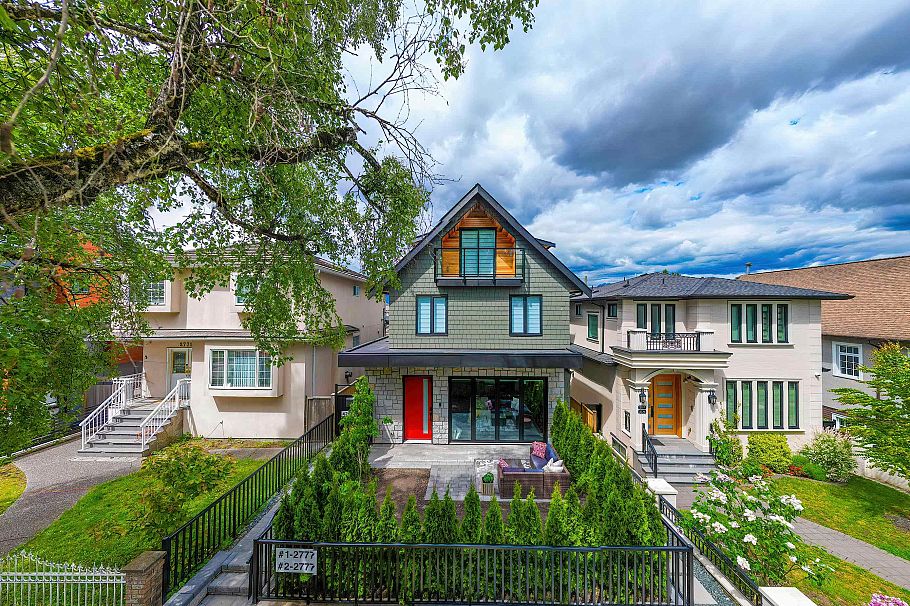 1 2777 E 27th Avenue Vancouver, BC - 8