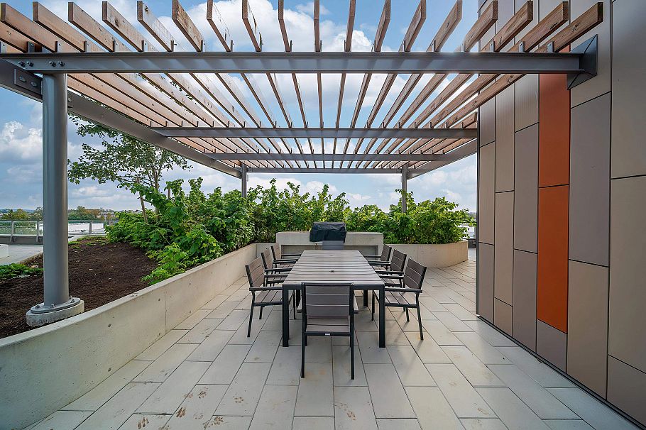 602 8181 Chester Street Vancouver, BC - 25