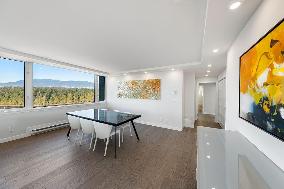 1001 845 Chilco Street Vancouver, BC - 11