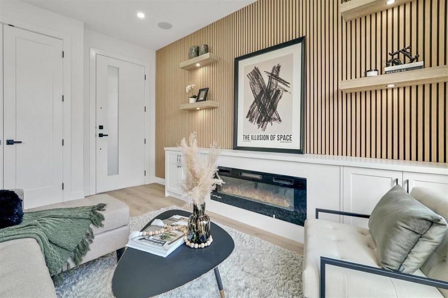 2 3216 Venables Street Vancouver, BC - 3