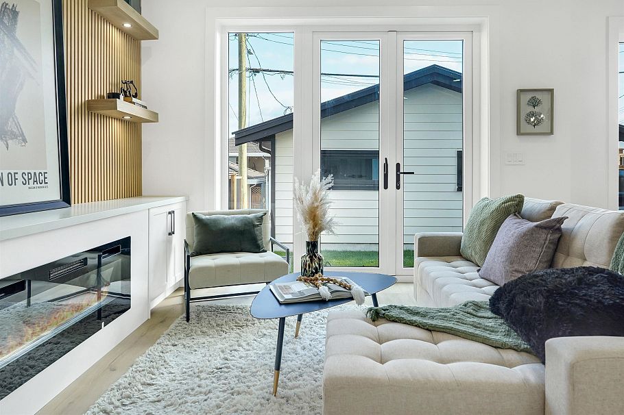 2 3216 Venables Street Vancouver, BC - 4