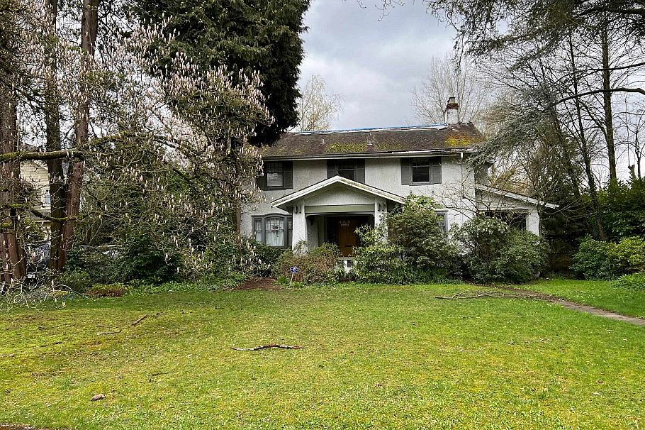 1384 W 32nd Avenue Vancouver, BC - 1