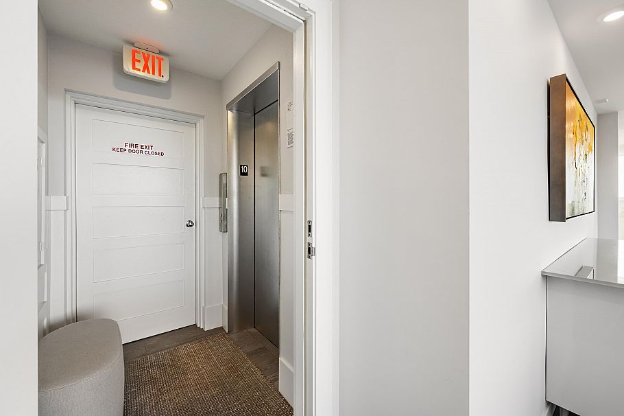 1001 845 Chilco Street Vancouver, BC - 5