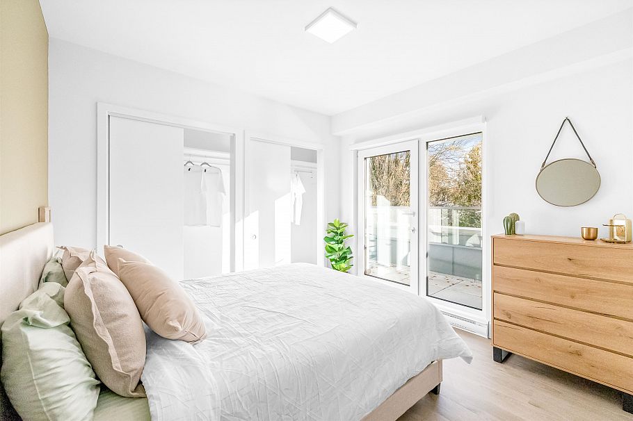 2071 E 1st Avenue Vancouver, BC - 11