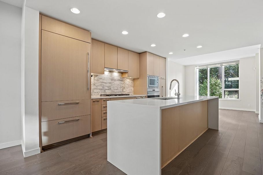 7 3483 Ross Drive Vancouver, BC - 7