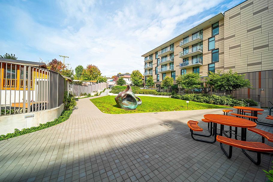 602 8181 Chester Street Vancouver, BC - 29